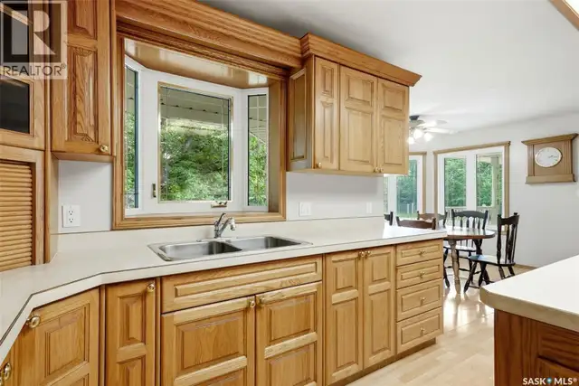 292 Regina AVENUE Katepwa Beach, Saskatchewan in Houses for Sale in Regina - Image 11