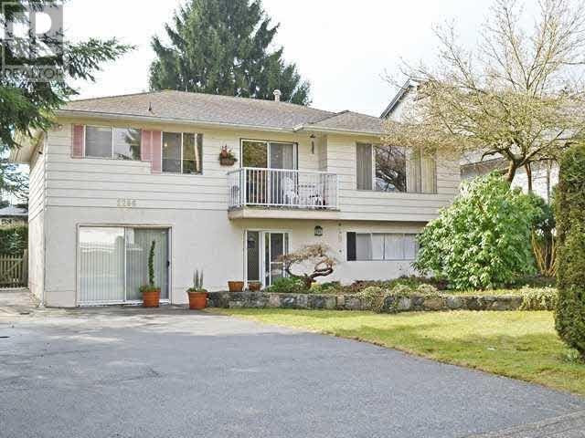 2286 AUSTIN AVENUE Coquitlam, British Columbia in Houses for Sale in Vancouver