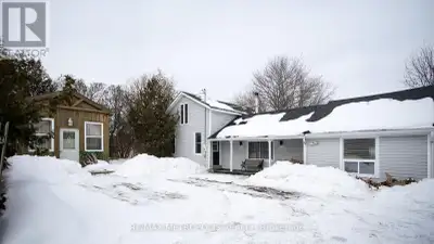Privacy with a view! This charming 3 bedroom home is located on a very private lot between Port Hope...