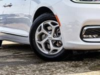 7 Passenger | Adaptive Cruise Control | Heated & Ventilated Leather Front Bucket Seats | Heated Seco... (image 5)