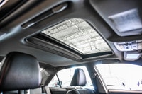 * Camry * XSE * 2017 * Air climatisé * Mags * Bluetooth * Sièges en cuir * Toit ouvrant * Caméra de... (image 2)