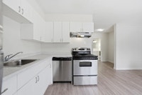 Amenities: Spacious Rooms • Air Conditioning • Great Location Suite & Building: Spacious one-bedroom... (image 7)