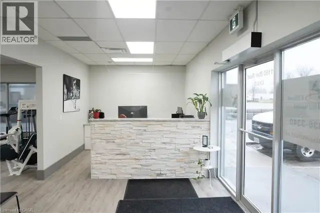 1160 BLAIR Road Unit# B Burlington, Ontario in Commercial & Office Space for Rent in Oakville / Halton Region - Image 6