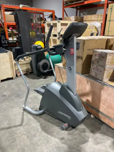 Life Fitness Si Stepper, View more
