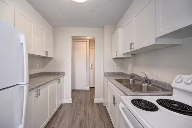 Campbell Court Apartments - 1 Bedroom Apartment for Rent - Strat in Long Term Rentals in Stratford - Image 12