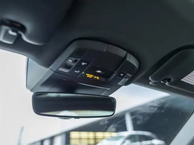 2024 Porsche 911 Carrera 4S in Cars & Trucks in London - Image 28