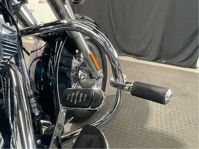 2014 Harley-Davidson Heritage Softail Classic CANADIAN HARLEY/ST in Sport Touring in North Bay - Image 13