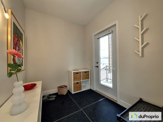 $535,000 - Condominium for sale in Beaupre — photo 2