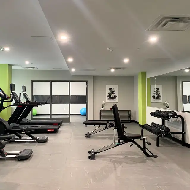 2 BEDROOM  BEST LOCATION SPRING GARDEN ROAD in Long Term Rentals in City of Halifax - Image 8