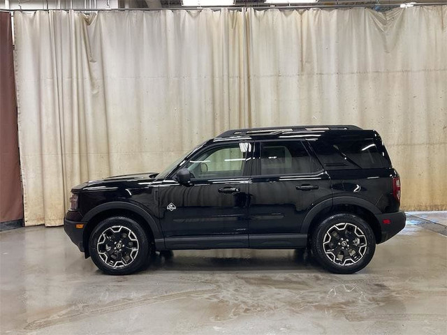 2025 FORD Bronco Sport Outer Banks in Cars & Trucks in Calgary - Image 2