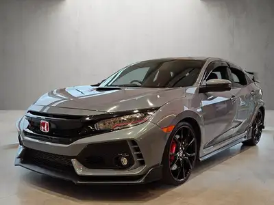 The 2019 Honda Civic Type R is built for those who live for the thrill of the drive. With its aggres...
