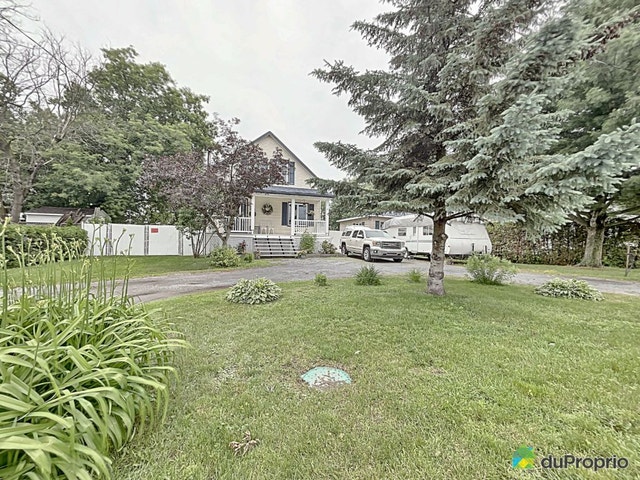 $749,000 - 2 Storey for sale in Otterburn Park — photo 2