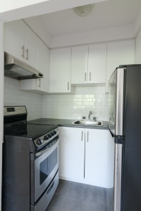 Akelius one bedroom apartment for rent. Located near Avenue Galt in the Verdun neighborhood, Montrea... (image 1)