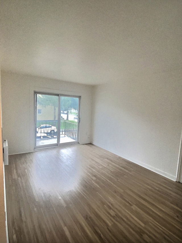 Superbe 5 1/2 rue Poncelet, Limoilou WIFI juillet Locations longue