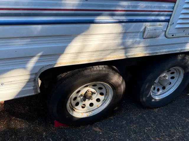 23 ft Tahoe Lite by Thor in Travel Trailers & Campers in Nanaimo - Image 5