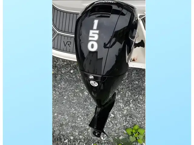 2022 Bayliner VR05 + 150hp EFI 4S Mercury & Trailer in Personal Watercraft in New Glasgow - Image 10