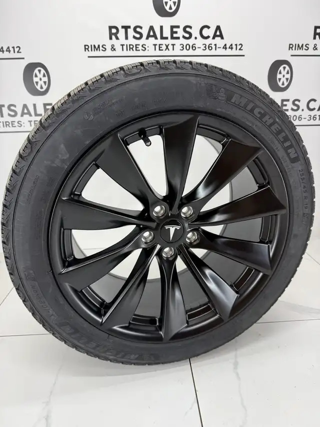 255/45/19 winter tires Rims 5x114.3 Tesla in Tires & Rims in Saskatoon - Image 2
