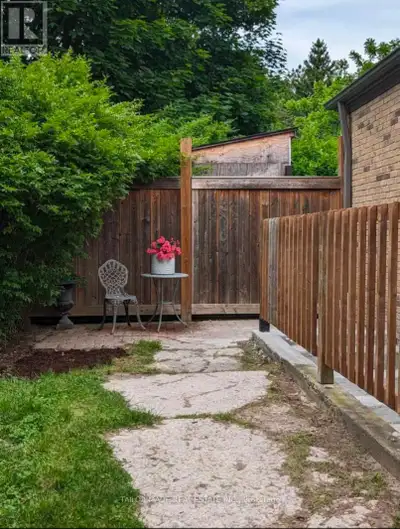 Spacious and private 2 bedroom basement apartment located in the charming hamlet of Inglewood, Caled...