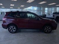 ===== Key Features ===== * 98,340 km * One Owner * No Reported Accidents * All-Wheel Drive (AWD) * 2... (image 4)