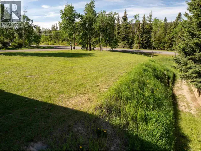 LOT 23 HORSE LAKE ROAD 100 Mile House, British Columbia in Land for Sale in 100 Mile House - Image 3