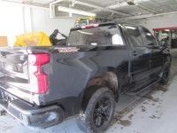 Built for drivers who want real truck strength with off-road attitude, this 2022 Chevrolet Silverado... (image 3)