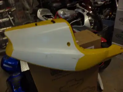 sonic cycle has a brand new 1993 - 1995 kawasaki zx - 7 ninja race tail section made of fiber glass...