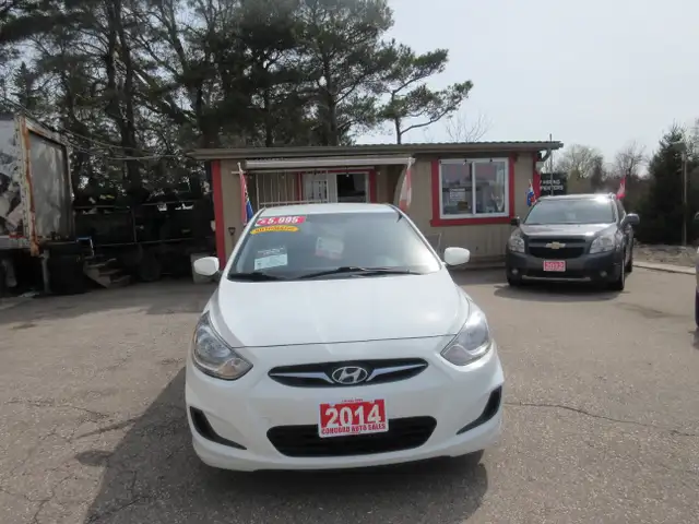 2014 Hyundai Accent GL458770352094597122