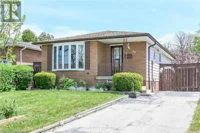 29 BIRCHCLIFFE Crescent Hamilton, Ontario