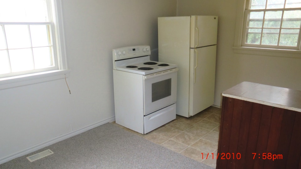 ONE BEDROOM APARTMENT FOR RENT 2