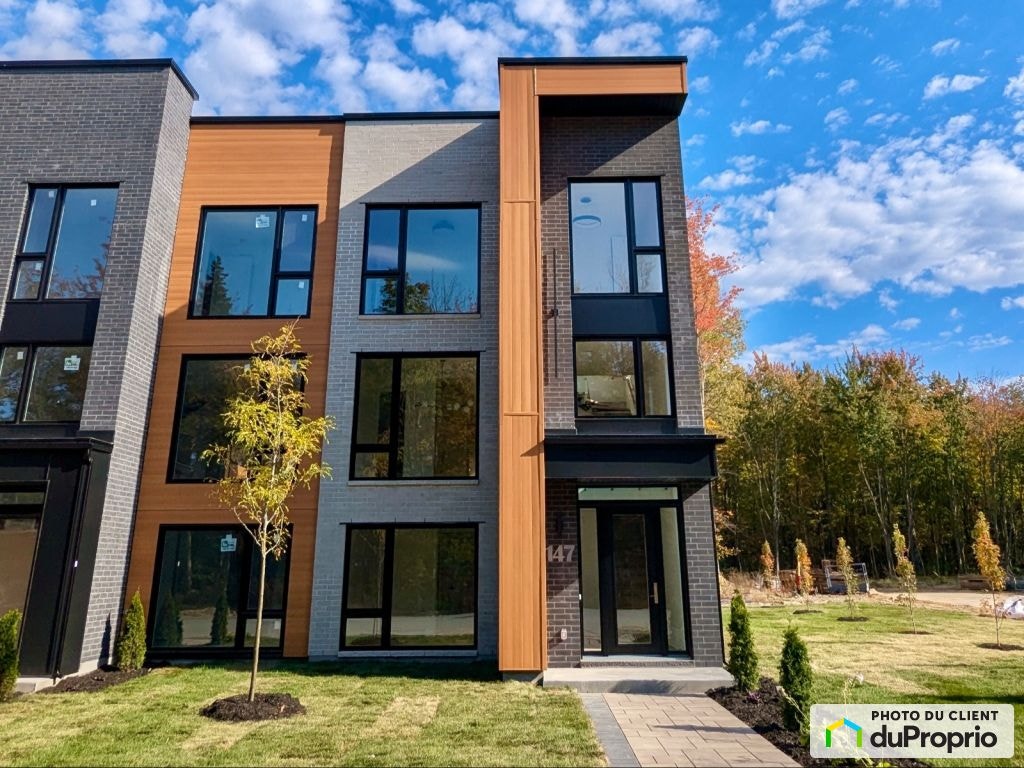 $1,048,000 - Townhouse for sale in Blainville — photo 2