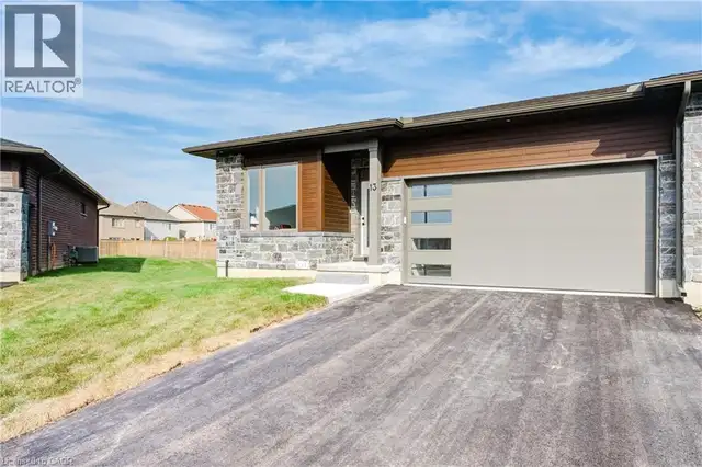 269 PITTOCK PARK Road Unit# 22 Woodstock, Ontario in Houses for Sale in Woodstock - Image 3