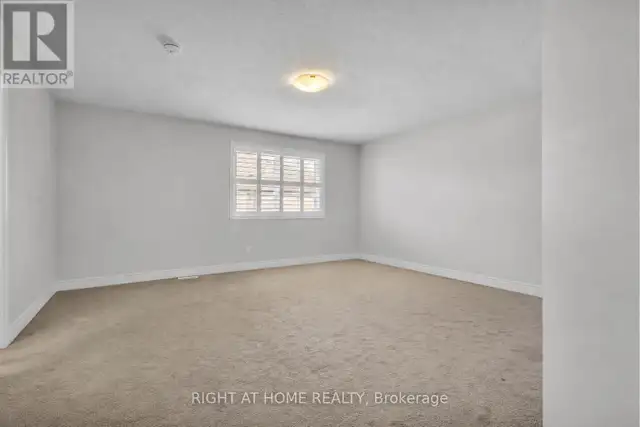 321 CARRIAGE WAY Waterloo, Ontario in Houses for Sale in Kitchener / Waterloo - Image 21