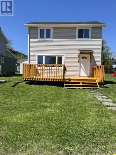 New Listing. Welcome to 5 Crutchfield Ave! Everything here is ready for you! This home was gutted in...