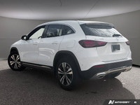 This Mercedes-Benz GLA 250 has a dependable Intercooled Turbo Gas/Electric I-4 2.0 L/121 engine powe... (image 4)