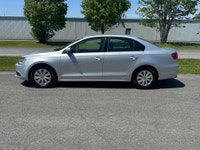 2014 VOLKWAGEN JETTA SEDAN TRENDLINE+ 2.0L L4 FWD —- FINANCEMENT MAISON DISPONIBLE AVEC ACOMPTE DE 2... (image 2)