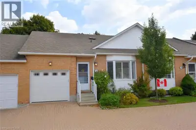 Enjoy carefree living at the Villages of Glancaster. This bungalow style townhome features an open c...