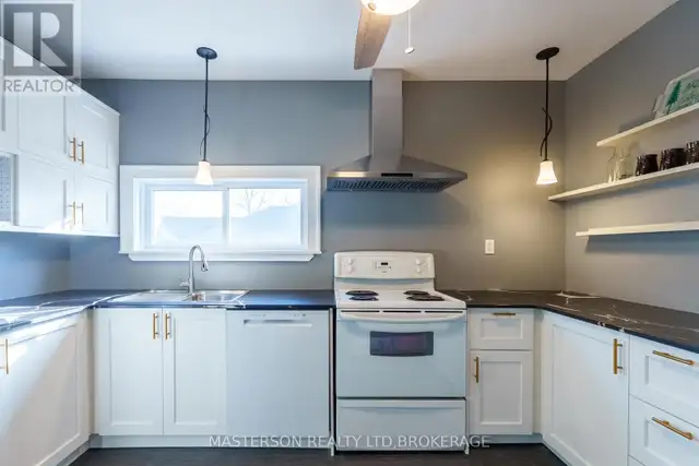 4326 ELLIS STREET Niagara Falls (Downtown), Ontario in Houses for Sale in St. Catharines - Image 16