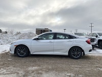 AMVIC Licensed Dealer * Power Sunroof * Rear Vision Camera * Heated Front Seats * Keyless Entry * Re... (image 4)