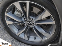 Basic Info: -Body: SUV -Mileage: 21,285 kms -Exterior: Mineral Black -Interior: Graphite Leather Mec... (image 5)