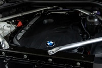 *English below* *Français:* Ce BMW X5 xDrive40i 2025 avec un bas kilométrage de 32452 km et aucun ac... (image 9)