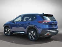 This Nissan Rogue delivers a Intercooled Turbo Regular Unleaded I-3 1.5 L/91 engine powering this Va... (image 5)