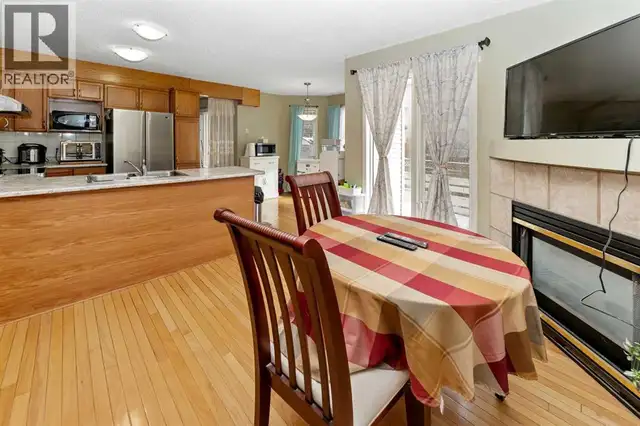 63 Hawkmount Green NW Calgary, Alberta in Houses for Sale in Calgary - Image 17