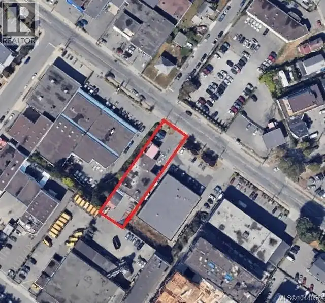 487 Burnside Rd E Victoria, British Columbia in Commercial & Office Space for Sale in Victoria - Image 3