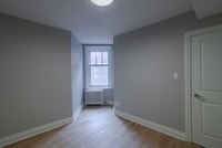 Renovated Akelius two bedroom apartment for rent. Located near Mount-Stephen in the Westmount neighb... (image 5)