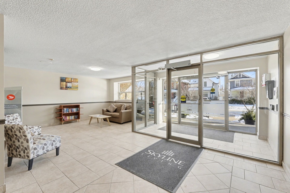 Mapleview Manor Apartments - 2 Bedroom, 1 Bath Apartment for Ren 3