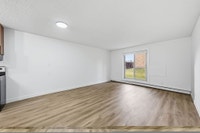 Amenities: Gym and Community Room • City Views • Heat & Water Included Suite & Building: Spacious on... (image 5)