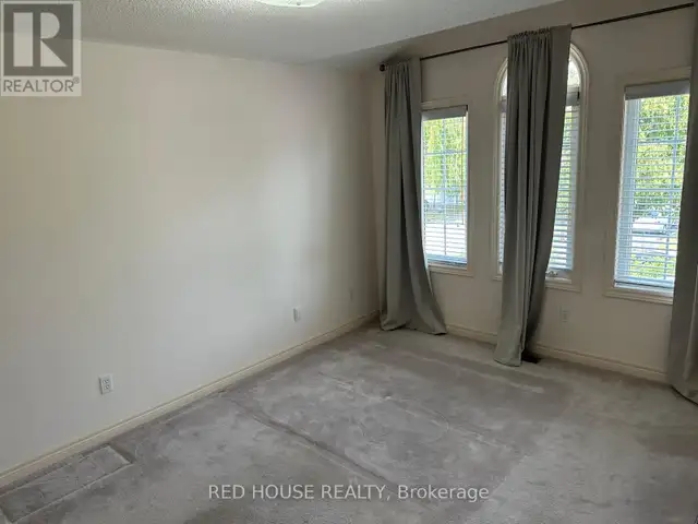 15 RUSHINGBROOK DRIVE Richmond Hill (Rouge Woods), Ontario63006663154307124