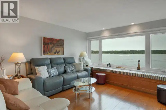 2 553 Island Hwy Campbell River, British Columbia in Condos for Sale in Campbell River - Image 13