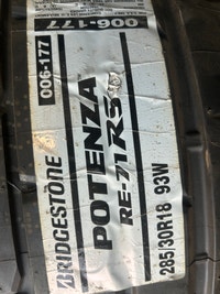 2 Bridgestone Potenza RE-71RS 285/30R18 Summer Ottawa Ottawa / Gatineau Area Preview
