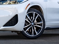 CARGET AUTOMOTIVE is thrilled to offer this 2022 Bmw X2 xDrive28i, a sporty subcompact luxury SUV th... (image 2)